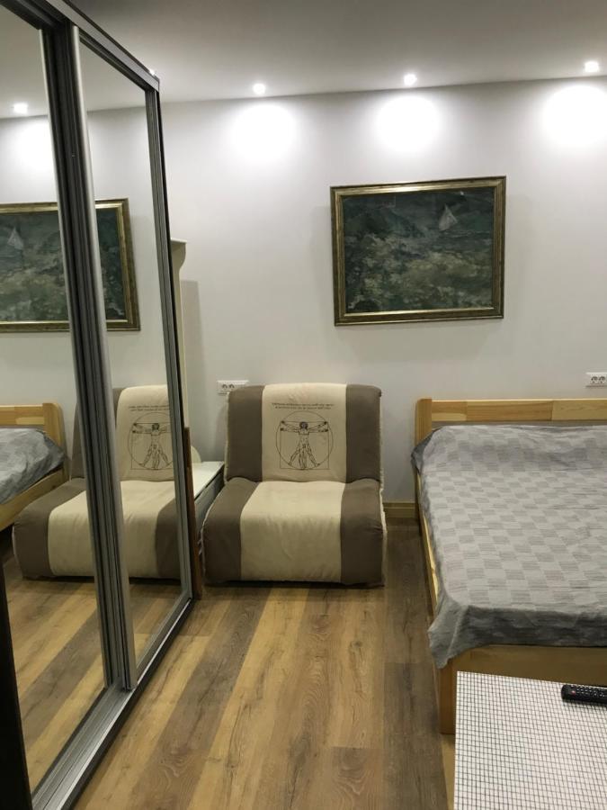 Апартаменты На Дворянская Odessa Eksteriør billede