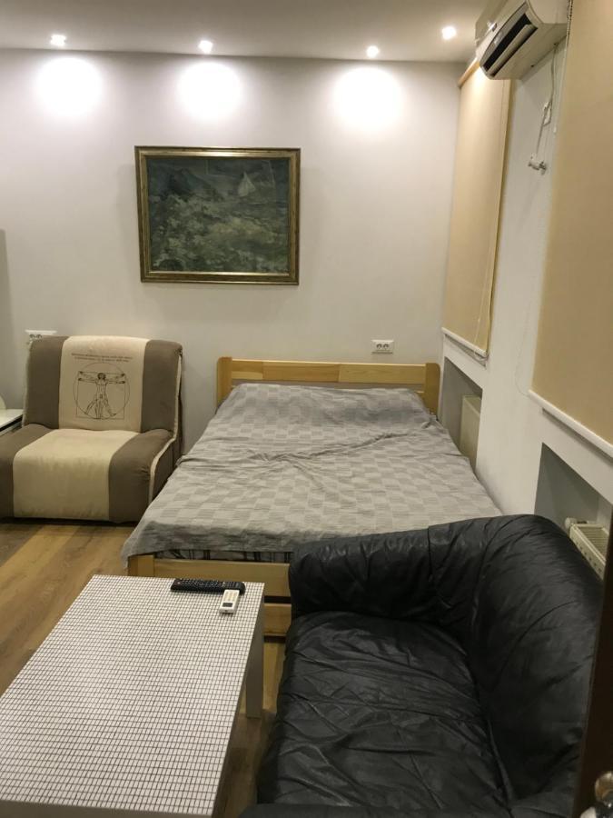Апартаменты На Дворянская Odessa Eksteriør billede